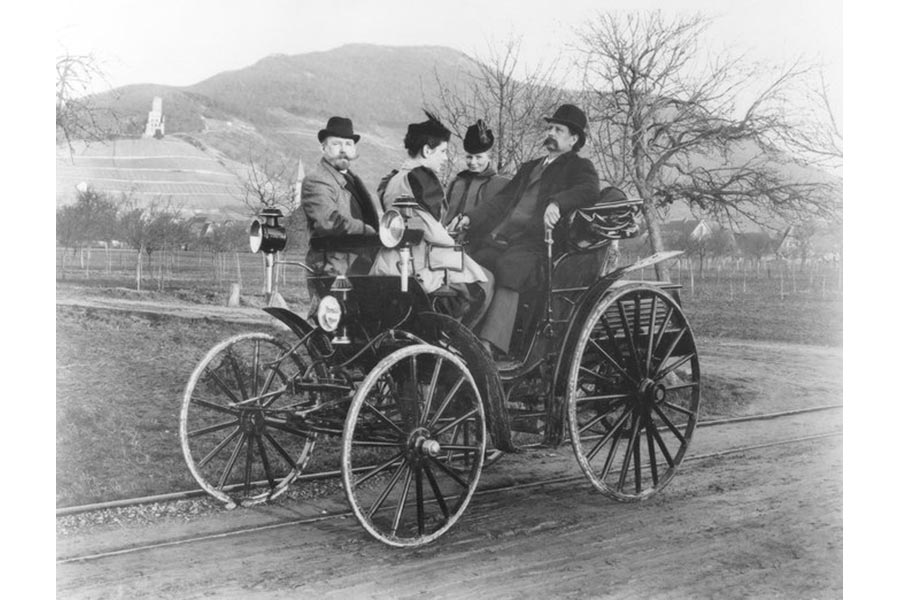 Carl Benz built the first European automobile.